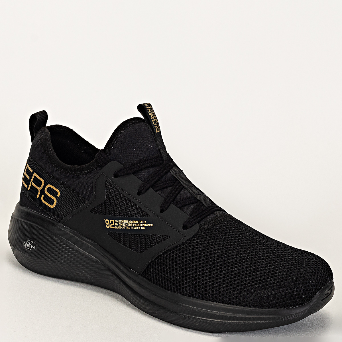 Tênis Skechers Go Run Fast Valor 2.0 Feminino Esportivo - Preto/Dourado