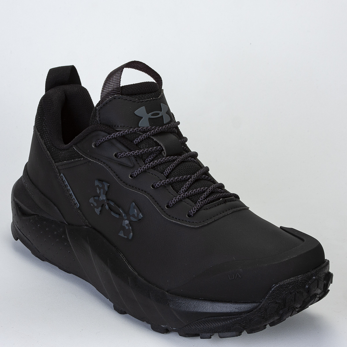 Tênis Under Armour Defense Low Masculino Aventura - Trail - Preto/Cinza