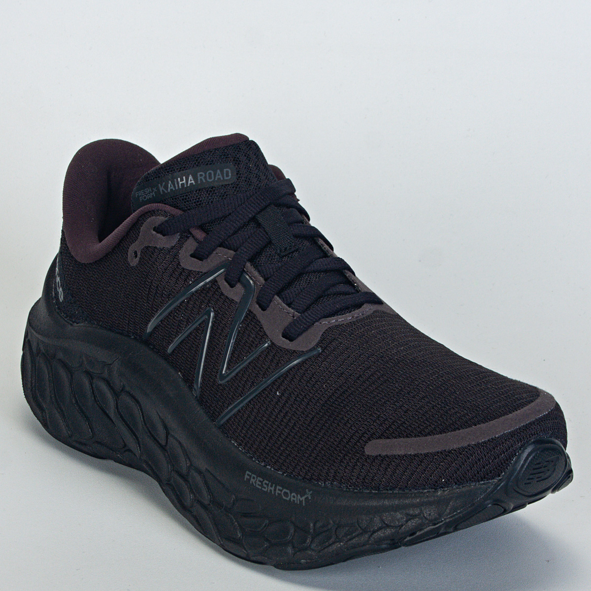 Tênis New Balance Fresh Foam X Kaiha Road Feminino Corrida - Caminhada - Preto