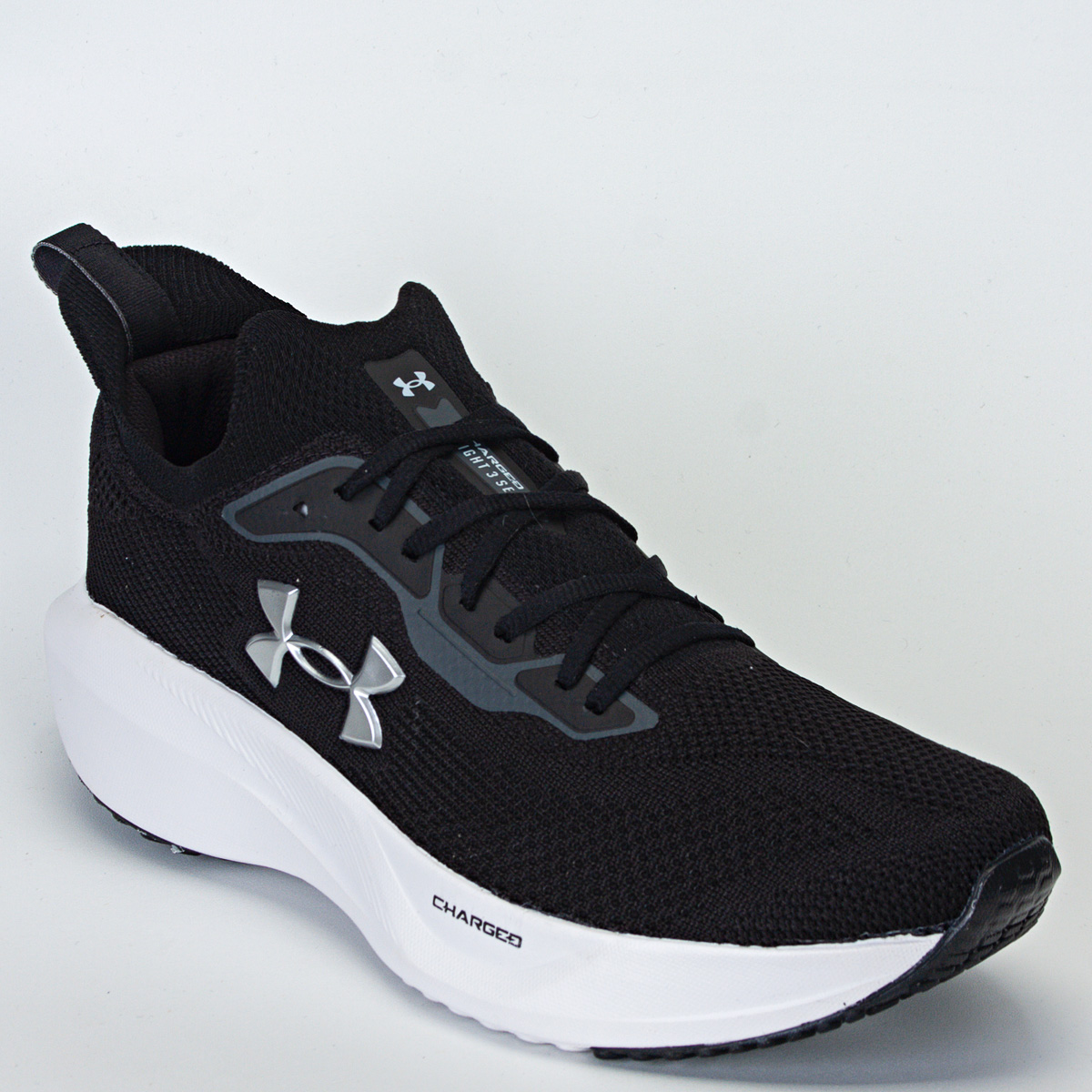 Tênis Under Armour Slight 3 Se Masculino Corrida - Caminhada - Preto/Branco
